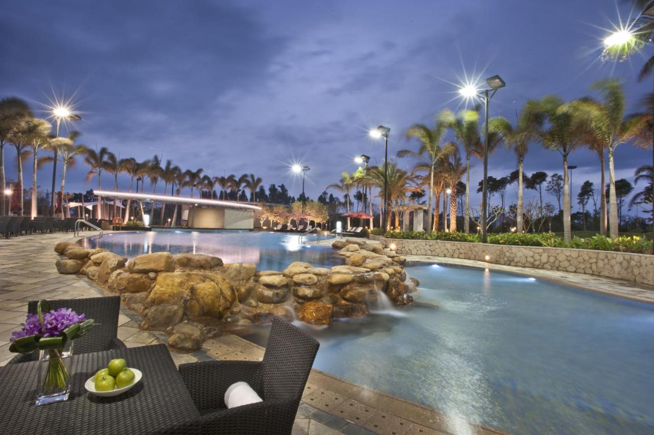 Crowne Plaza Huizhou By Ihg Hotel Exterior foto