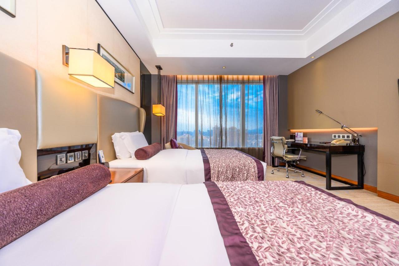 Crowne Plaza Huizhou By Ihg Hotel Exterior foto