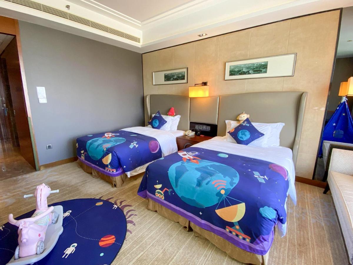 Crowne Plaza Huizhou By Ihg Hotel Exterior foto